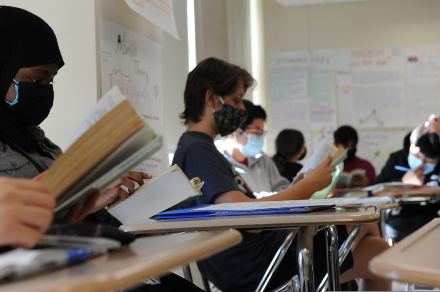 In general, Bronx Science students are highly supportive of the humanities. “I think that my English class is useful, because the exposure to new texts and the class discussions give me a broader perspective on the world. My STEM classes do the same thing, but in different ways,” Eva Uddin ’24 said. 