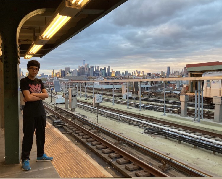 Walking through a train station with Luke Jow '22 consists of a lesson in subway history, split second decisions about which car to board, and greetings to MTA personnel. 