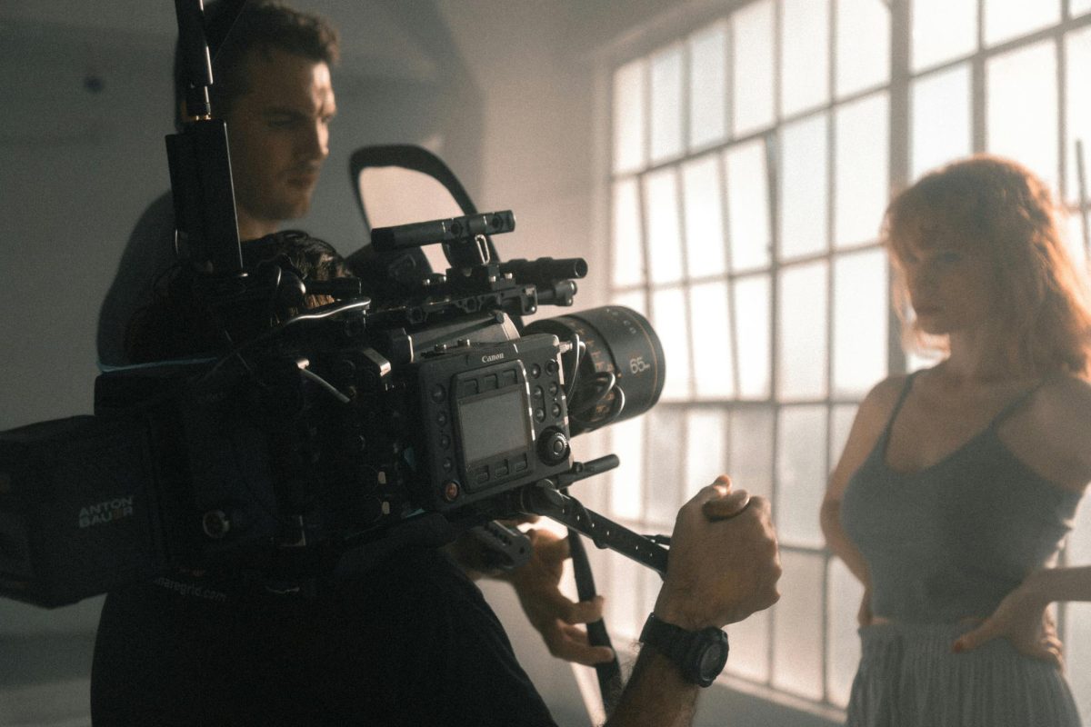 Teenagers are rarely cast in media that depicts teenagers, and this is a problem. (Photo Credit: Jakob Owens / Unsplash)
